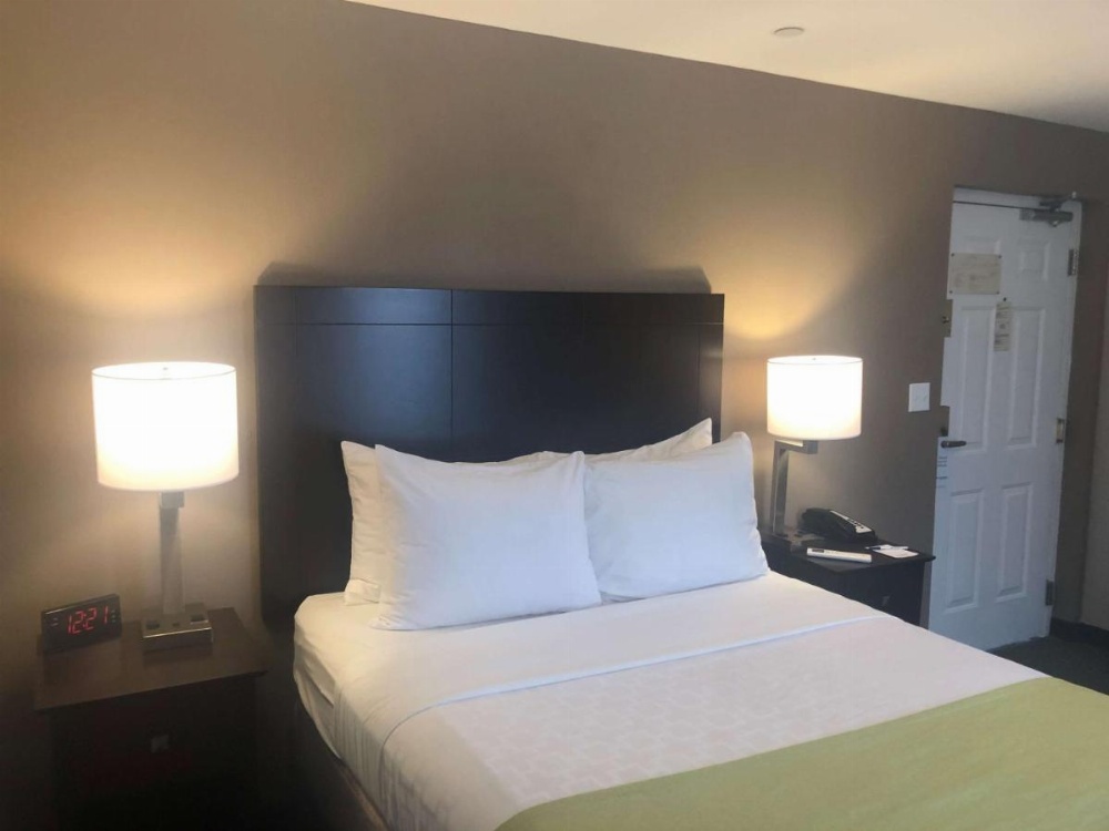 Best Western Fort Lee Image 12