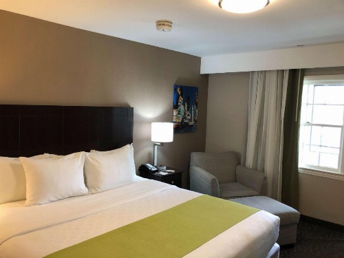 Best Western Fort Lee image 17