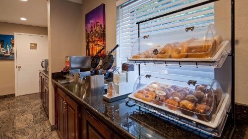 Best Western Fort Lee image 22