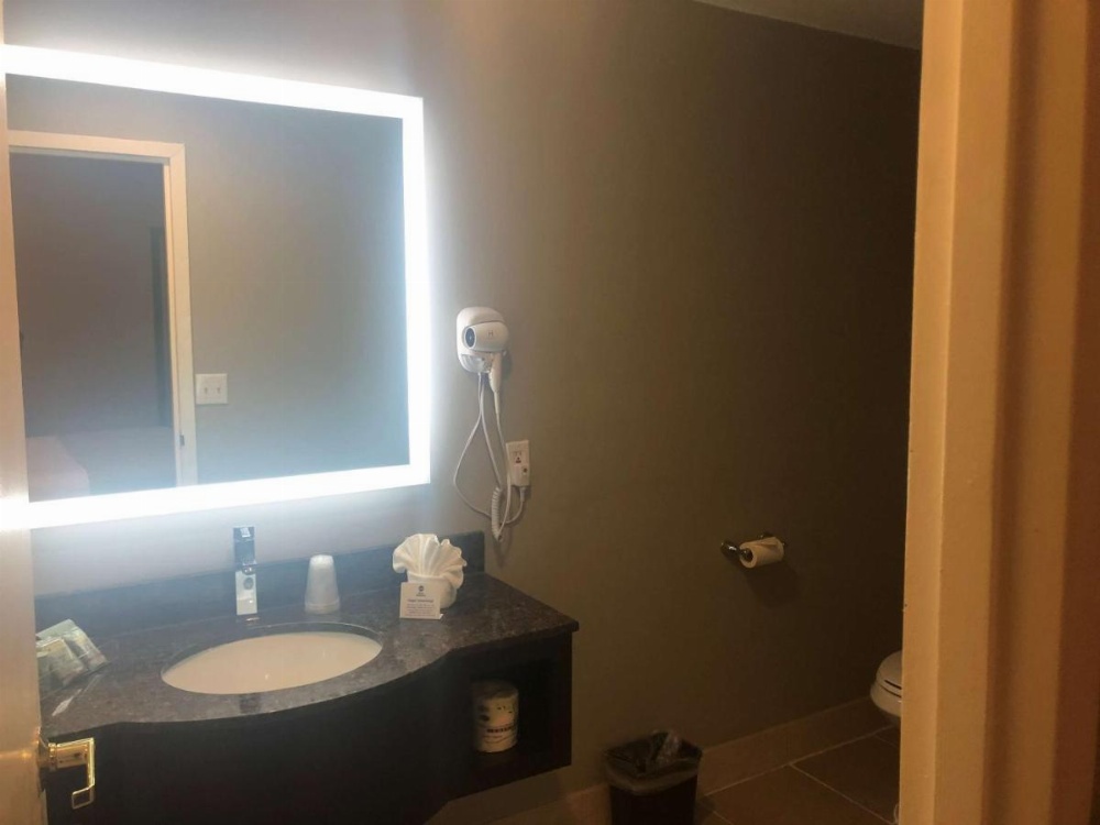Best Western Fort Lee Main image